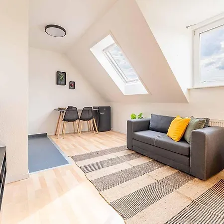 Modern In Centre *