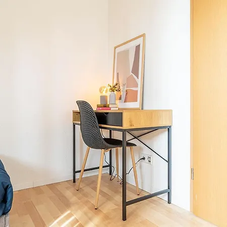 Modern In Centre Appartement Cottbus